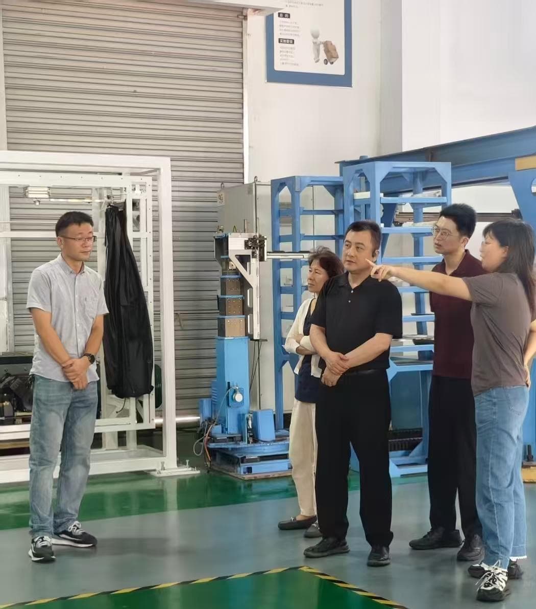 Technical discussion between institute experts and the DEEPLOCK team